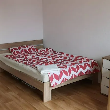 Furnished Near Daimler, Business & Family * Sindelfingen