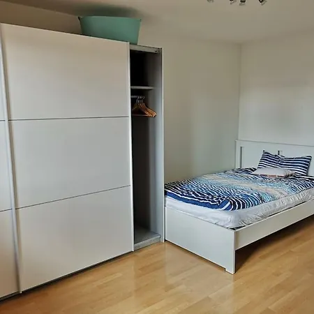 Furnished Near Daimler, Business & Family * Sindelfingen