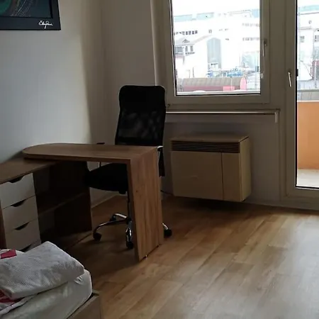 Furnished Near Daimler, Business & Family Sindelfingen